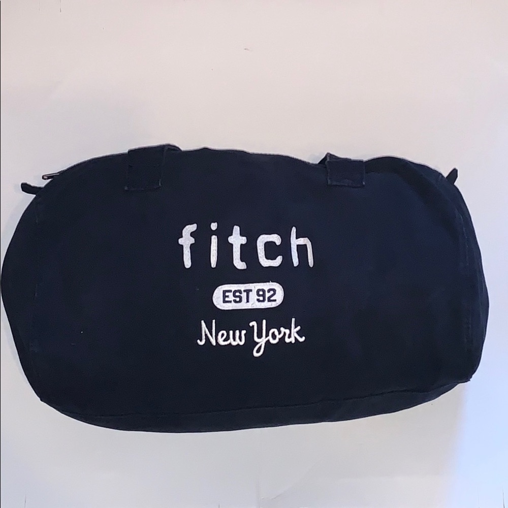 dark blue abercrombie & fitch duffle